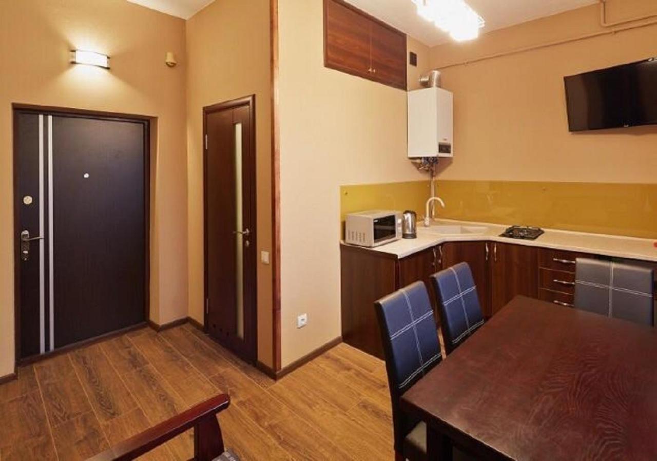 Apartment On Lychakivska Lemberg Exterior foto